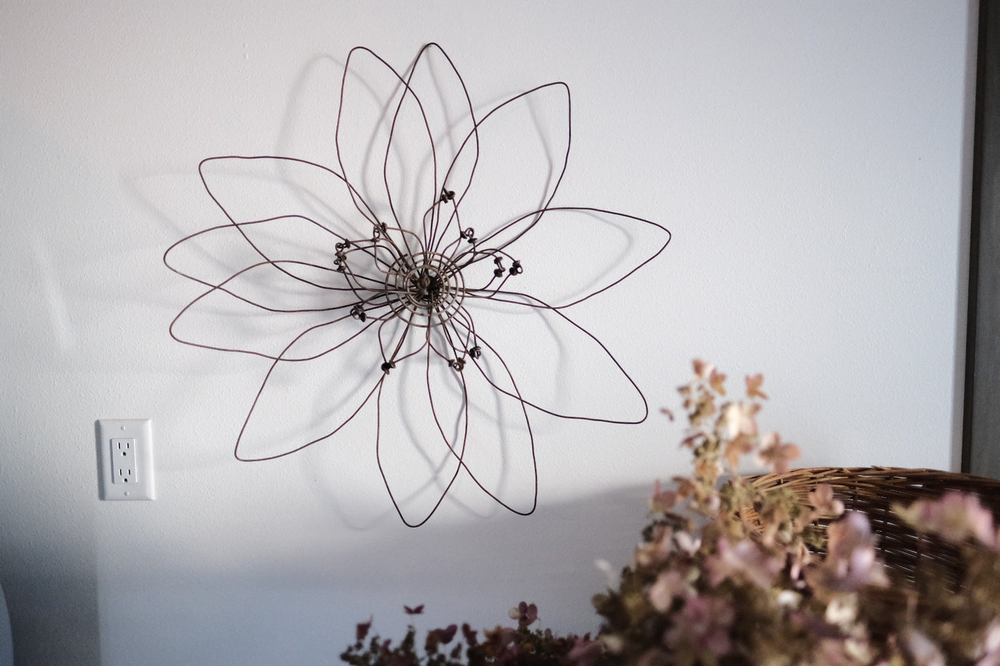 Antique Check Wire Flower