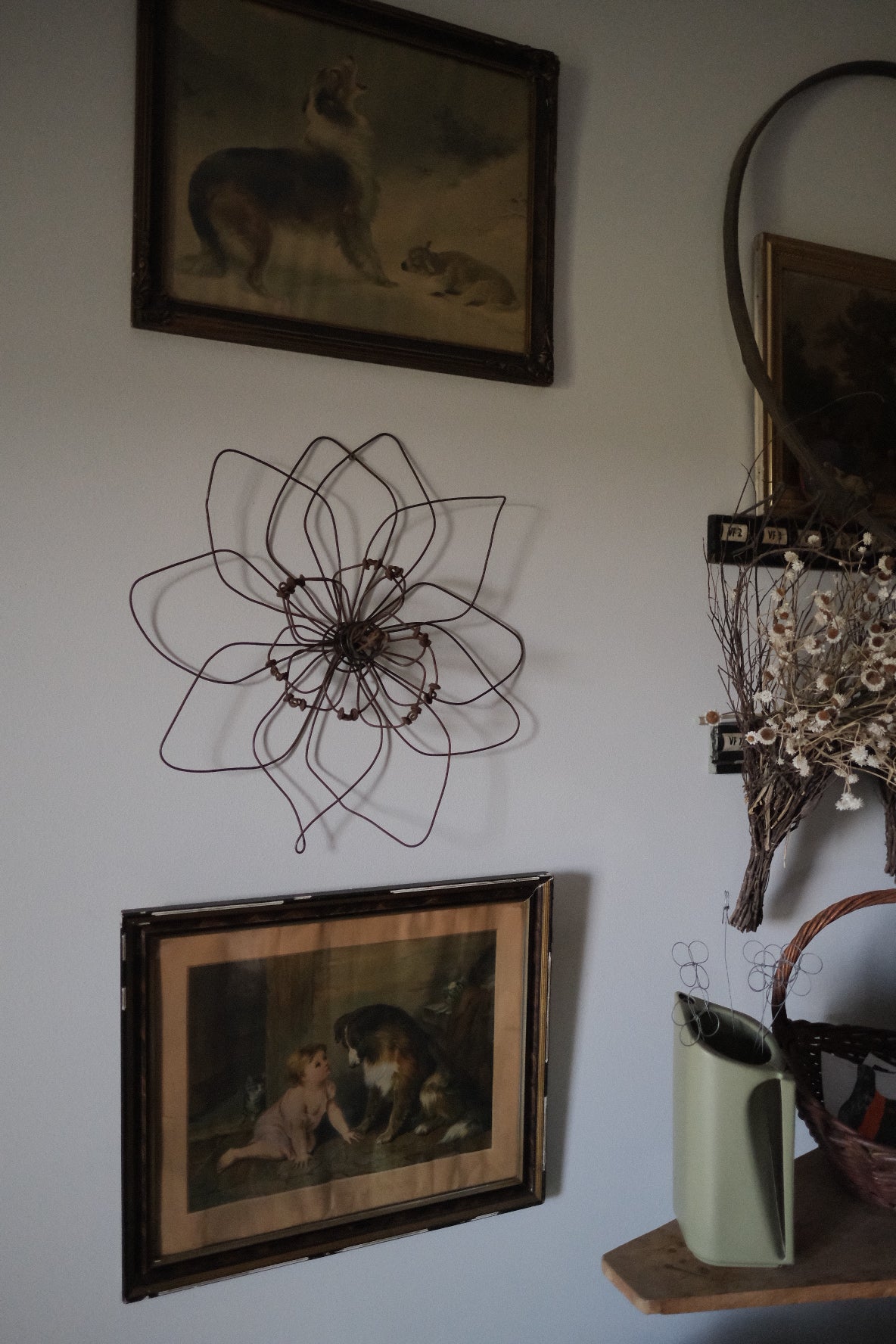 Antique Check Wire Flower