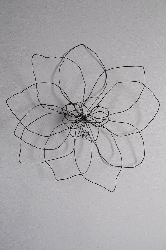 Large Single Wire Flower